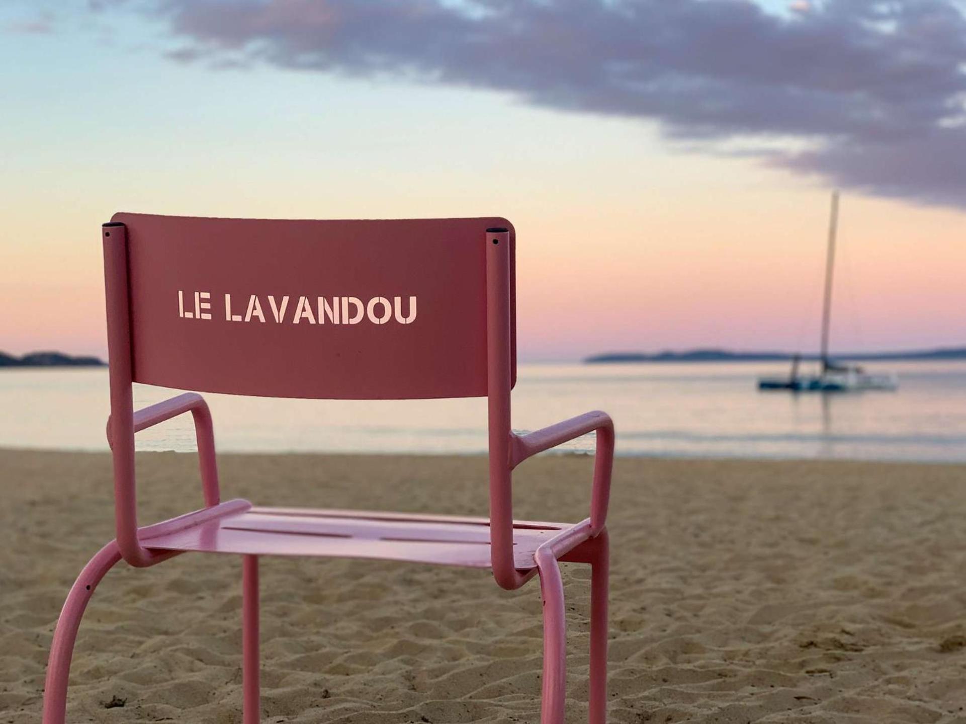 Select'Sohome - Appartement Pour 4 Personnes Avec Vue Mer A Saint-Clair ! - Zadig Le Lavandou Exteriér fotografie